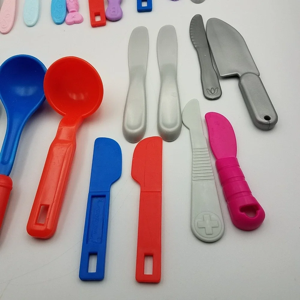 Childrens mixed lot play utensils Foks Spoons Knives Spatulas Ladels Turners Mis